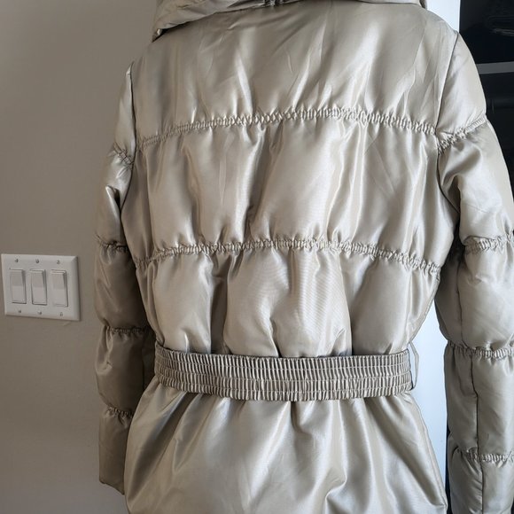 ***SOLD***Zara Puffer Jacket - Picture 2 of 3